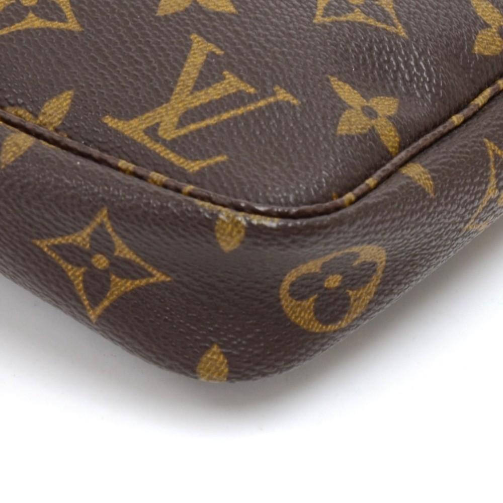 Louis Vuitto Pochette Accessoires Monogram Canvas Evening Bag