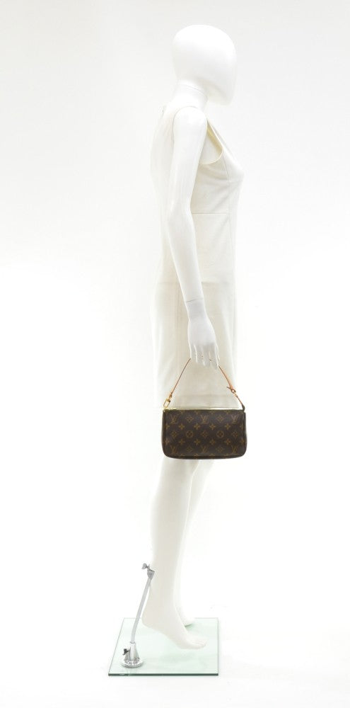 Louis Vuitto Pochette Accessoires Monogram Canvas Handbag
