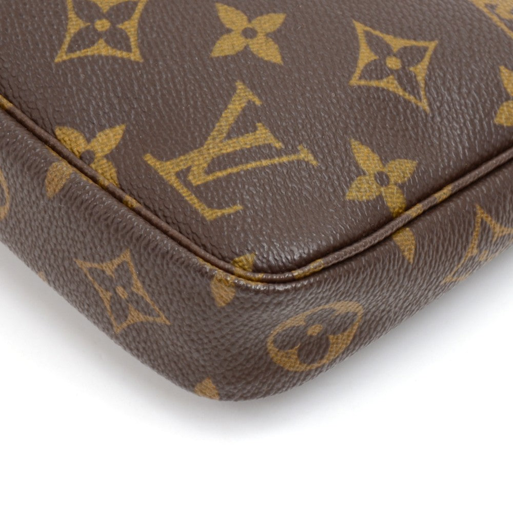 Louis Vuitto Pochette Accessoires Monogram Canvas Handbag
