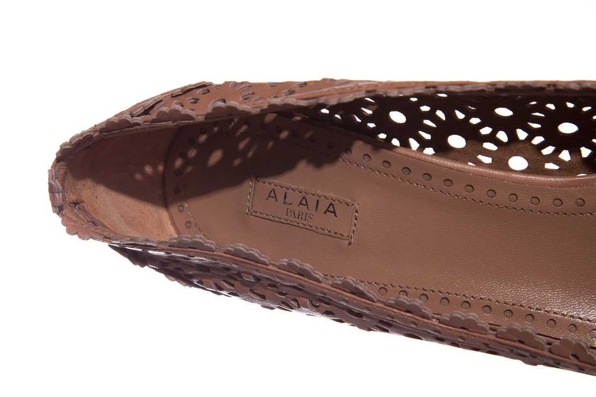 AlaÃƒÆ’Ã‚Â¯a Mauve Lace Cut-Out Round-Toe Pumps SZ 40.5