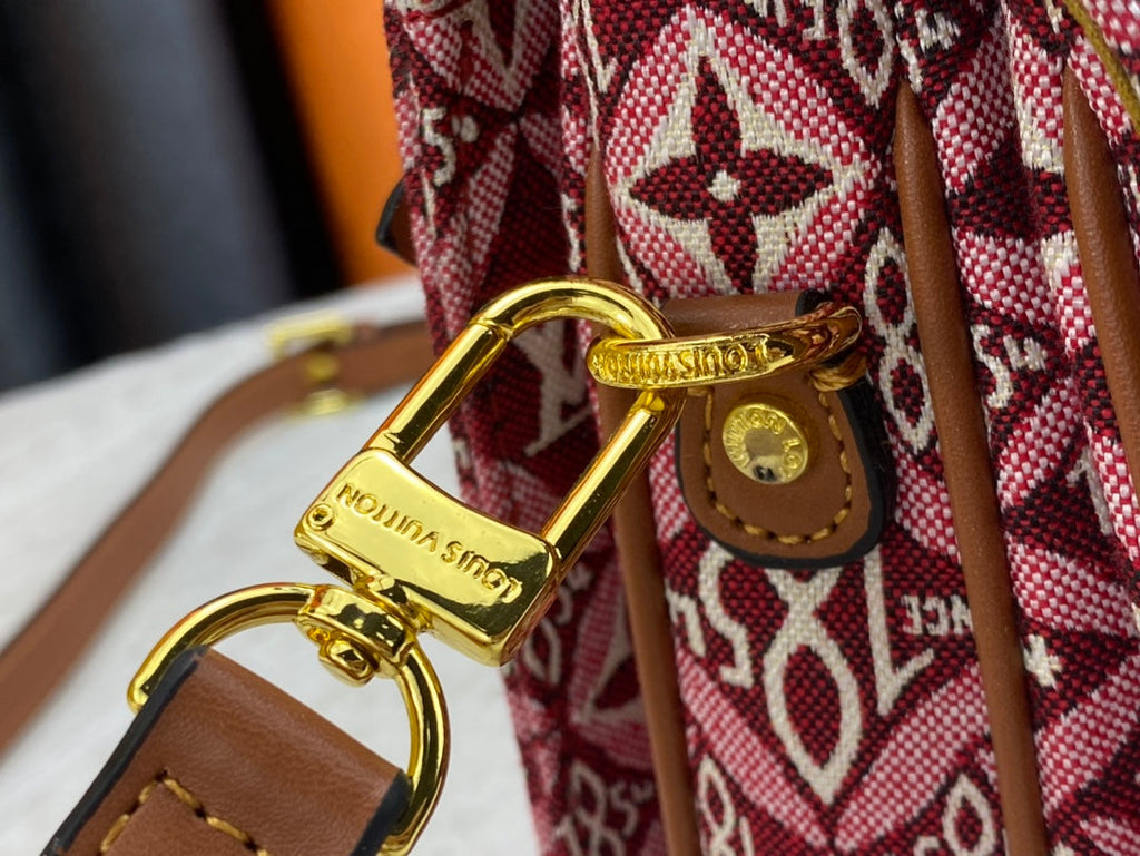 EN - Luxury Bags LUV 801