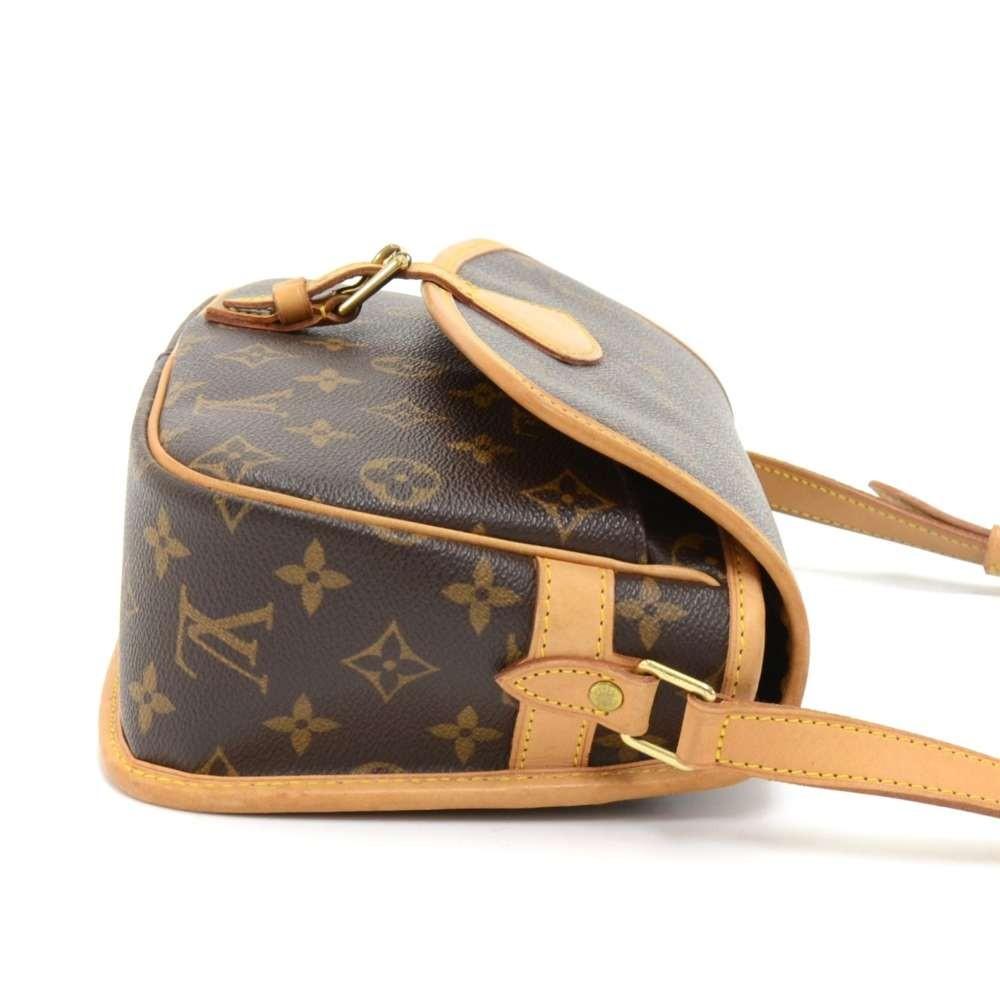 Louis Vuitto Sologne Monogram Canvas Shoulder Bag