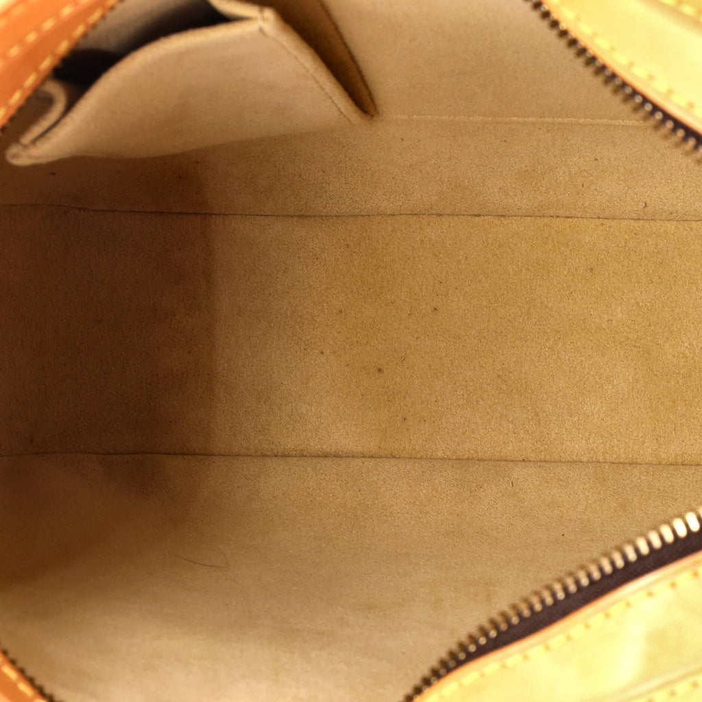 Louis Vuitton Hudson Handbag Monogram Canvas GM