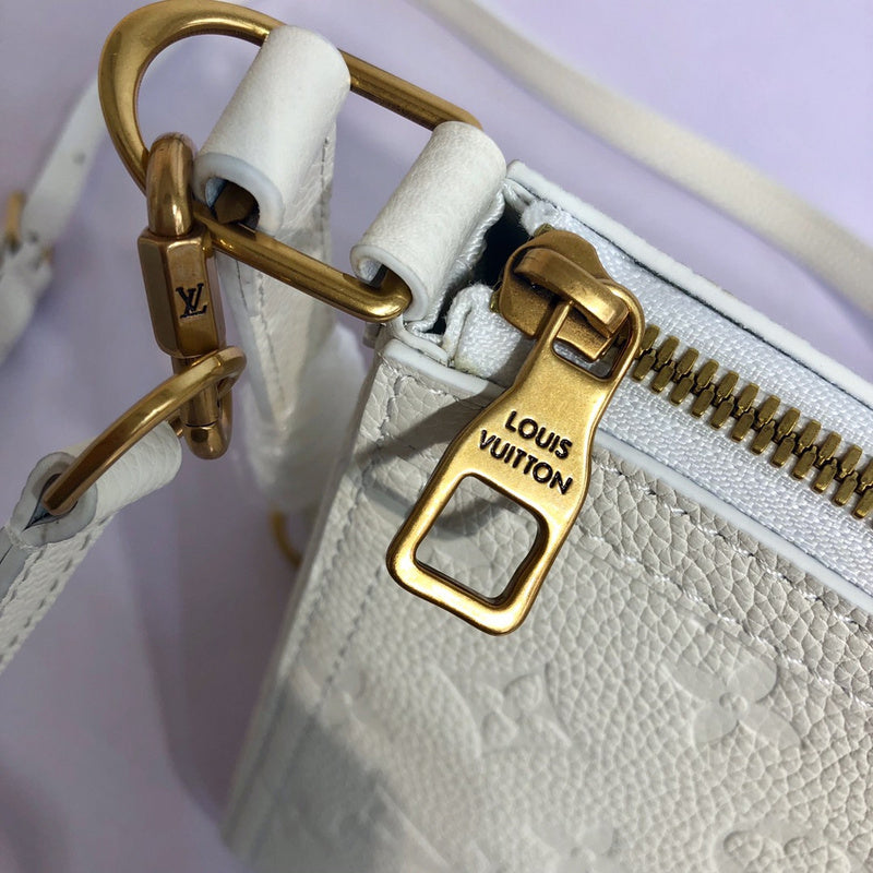 LOV2 Bags - Luxurious Bags  1906
