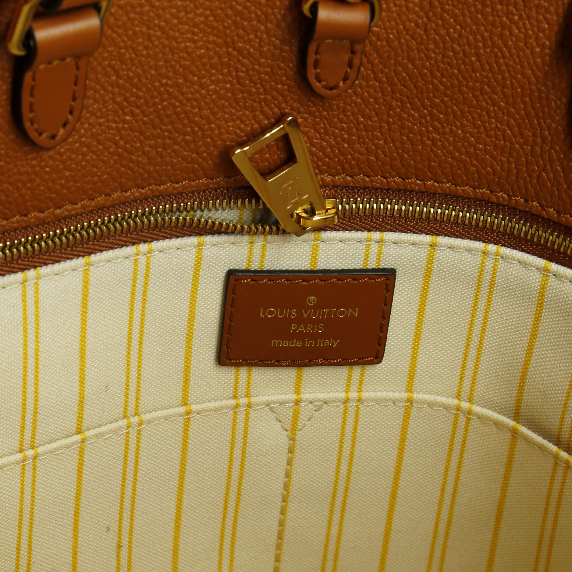 Louis Vuitton OnTheGo Tote Monogram Giant Raffia MM