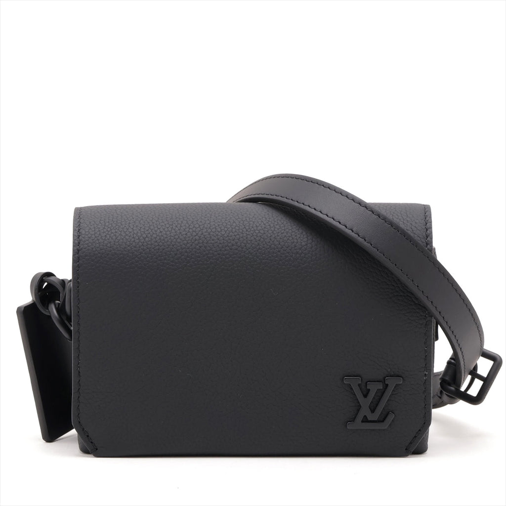 Louis Vuitton LV Aerogram Fastline Wearable Wallet M82085  Responsive