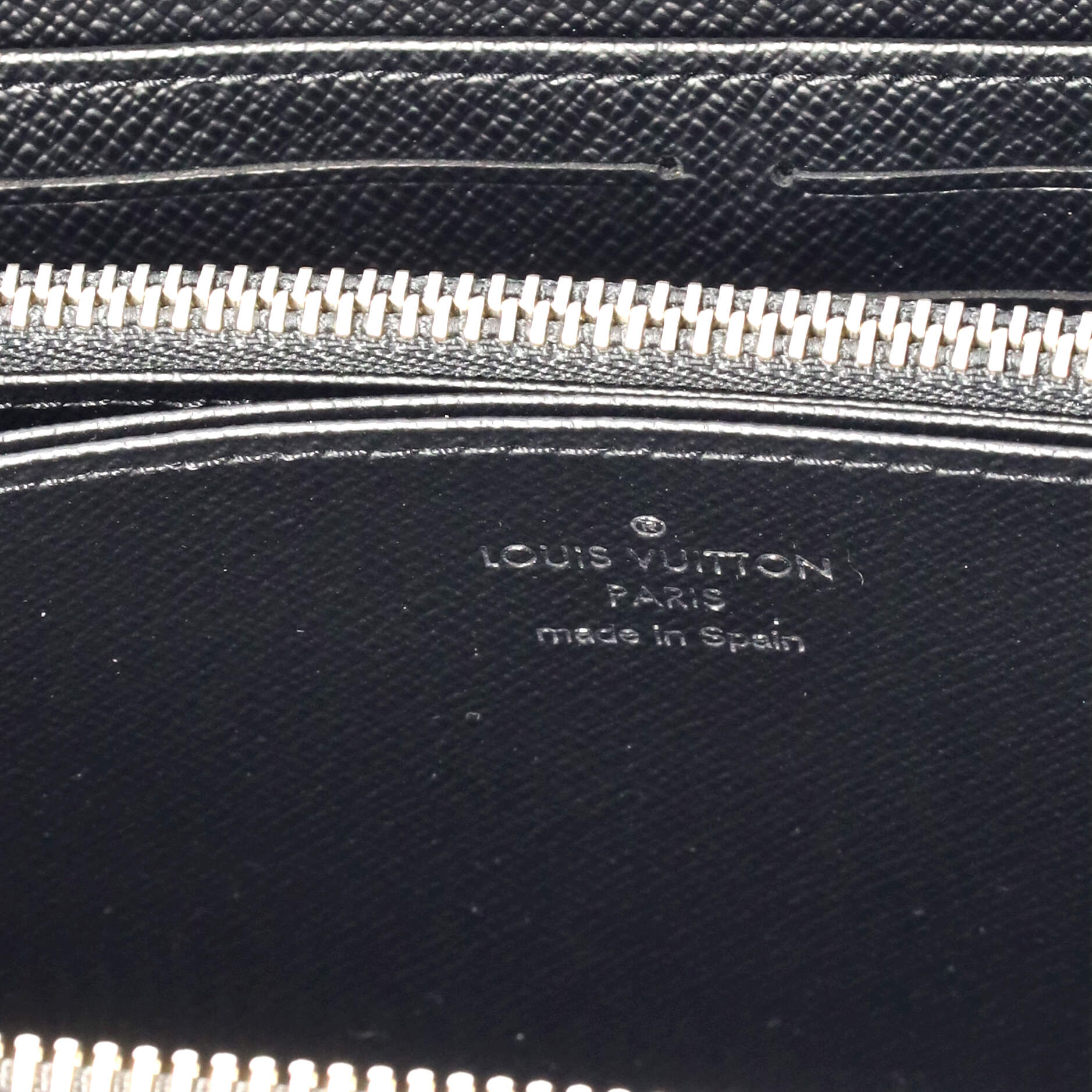 Louis Vuitton Zippy Wallet Limited Edition Patchwork Epi Leather