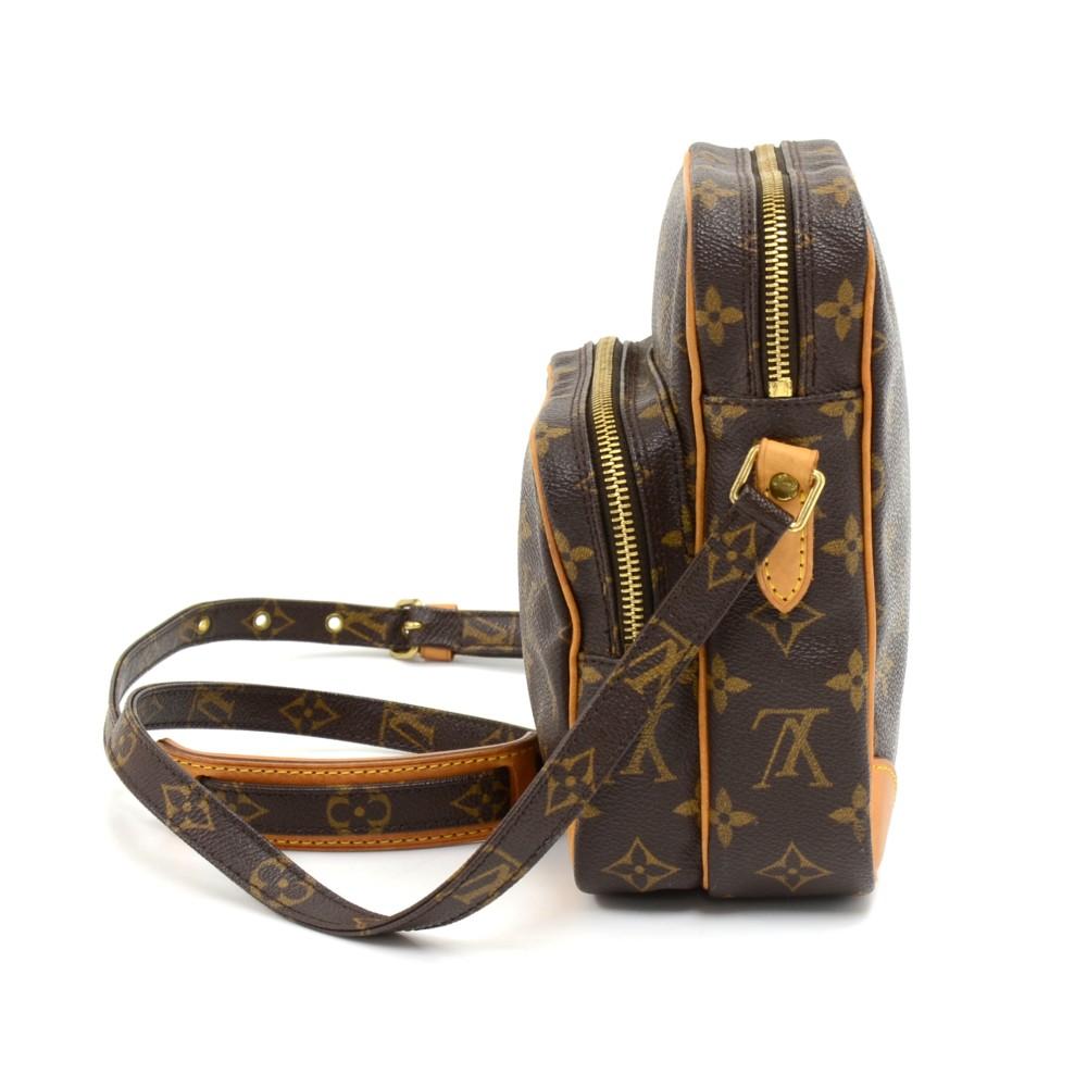 Louis Vuitto Amazone Monogram Canvas Messenger Bag