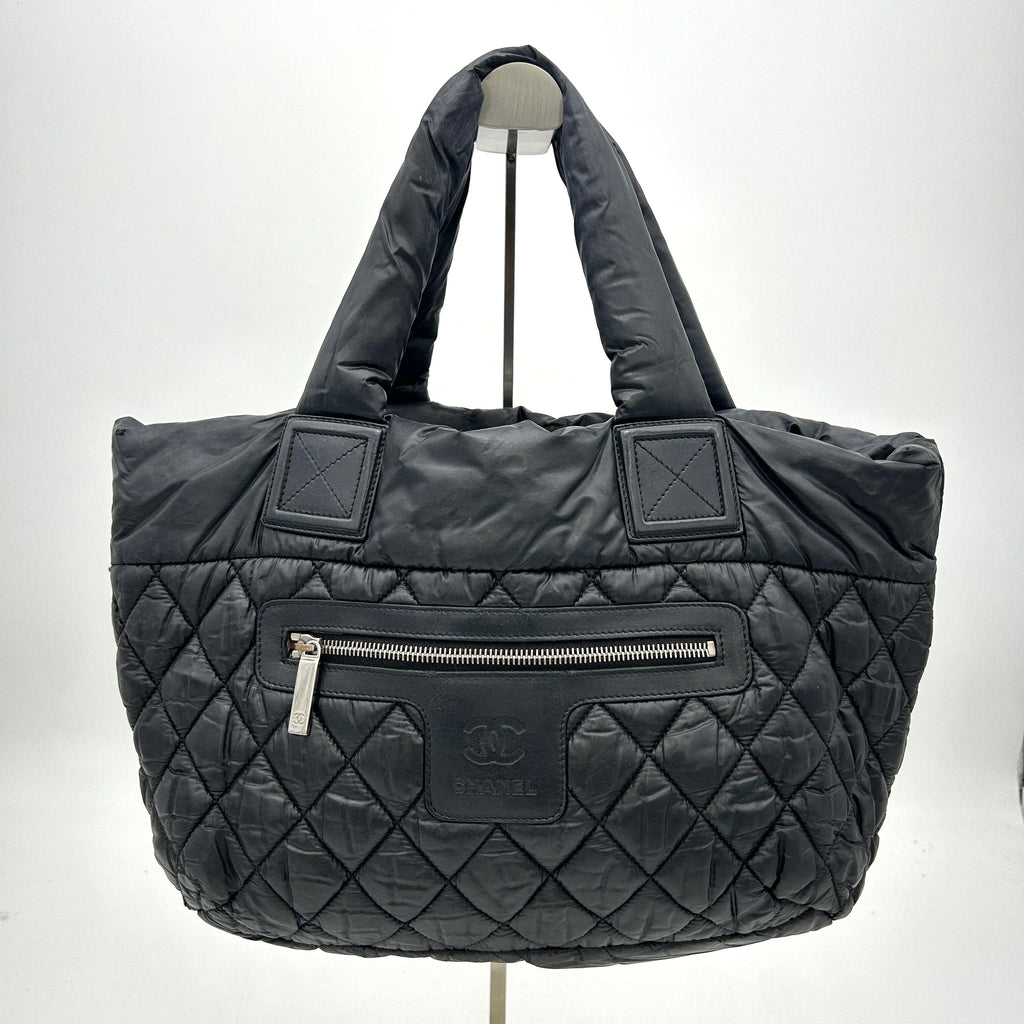 Pre-owned CHANEL Nylon Quilted Small Coco Cocoon Tote Black  LA1465