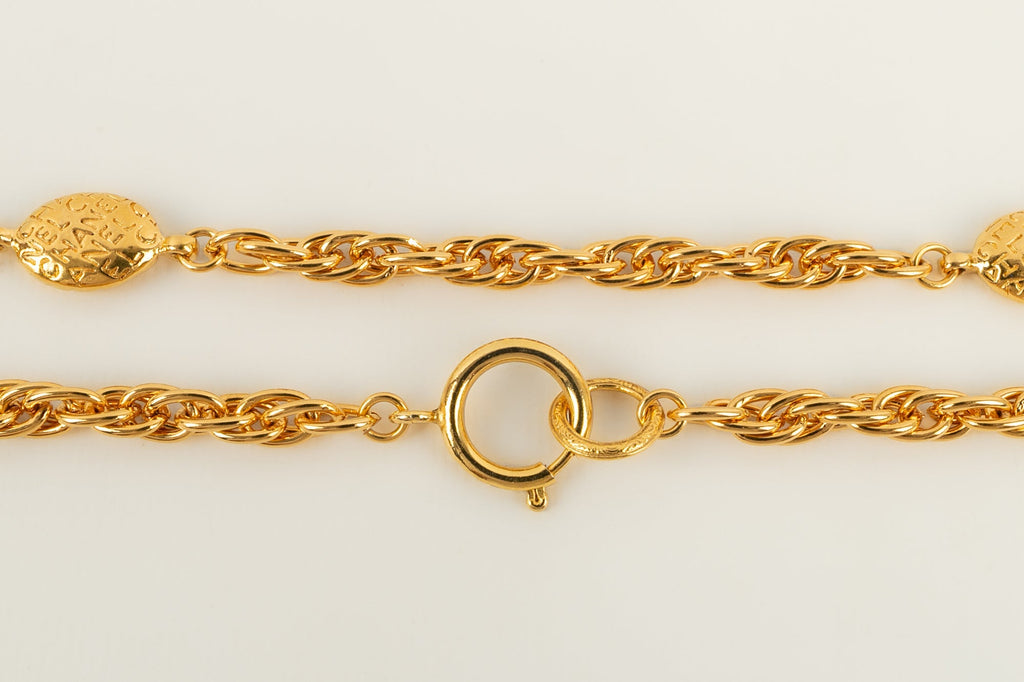 Collier / sautoir en mÃƒÆ’Ã‚Â©tal dorÃƒÆ’Ã‚Â© Chanel