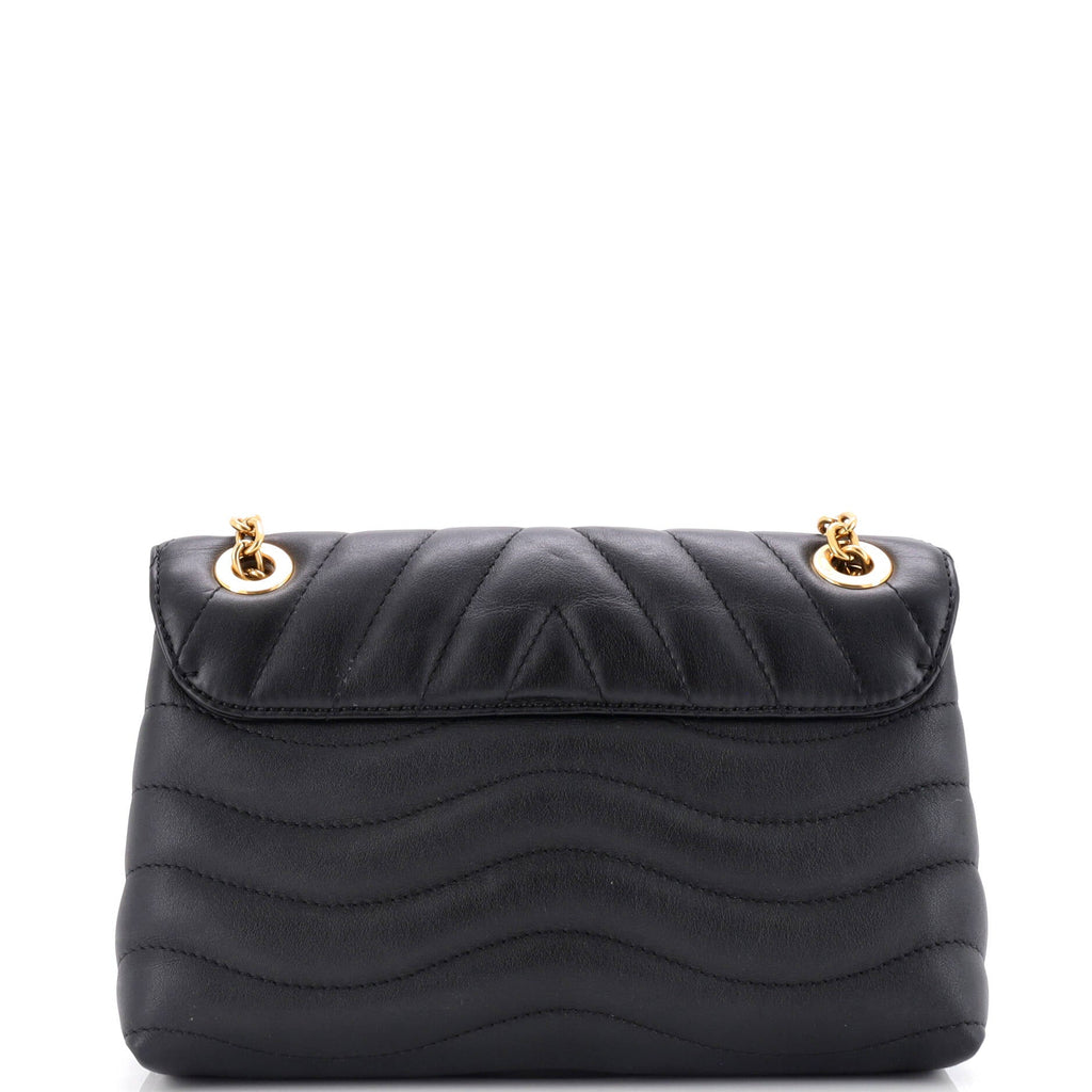 Louis Vuitton New Wave Chain Bag NM Quilted Leather PM