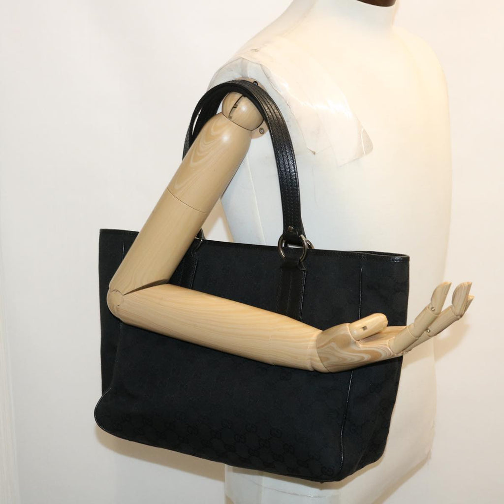 GUCCI GG Canvas Shoulder Bag Black 29778