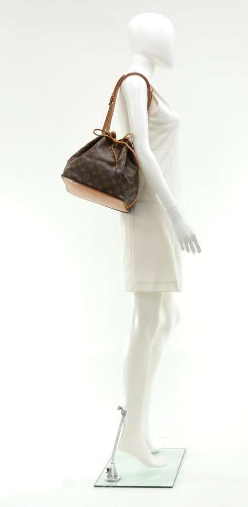 Louis Vuitto Petit Noe Monogram Canvas Bag