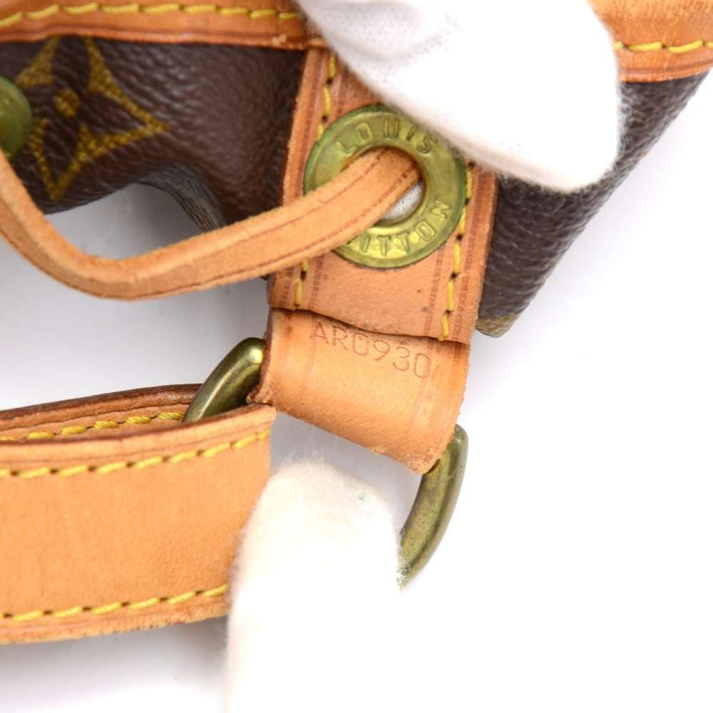 Louis Vuitto Noe Monogram Canvas Large Shoulder Bag