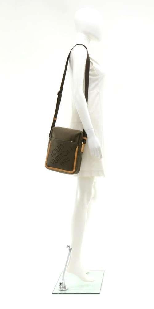 Louis Vuitto Citadin Damier Geant Canvas Messenger Bag