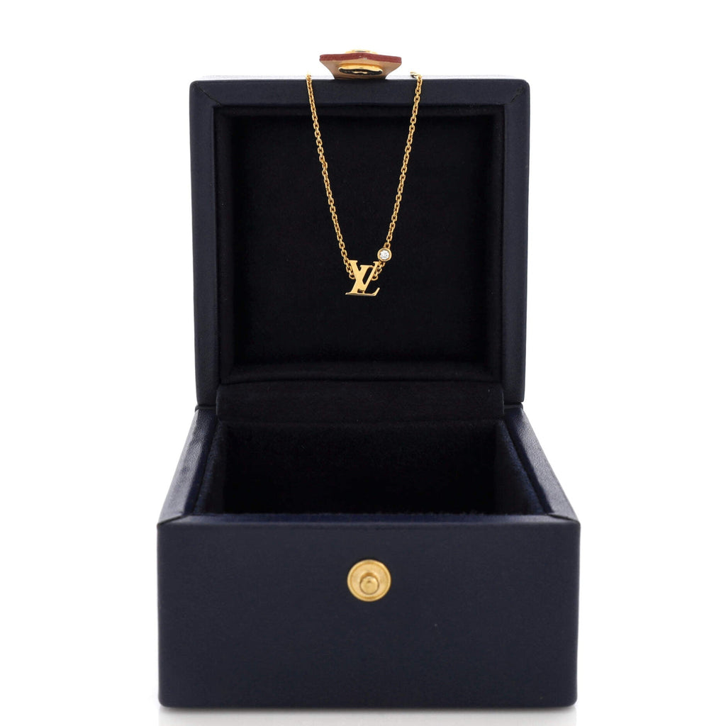 Louis Vuitton Idylle Blossom LV Pendant Necklace 18K Yellow Gold with Diamond