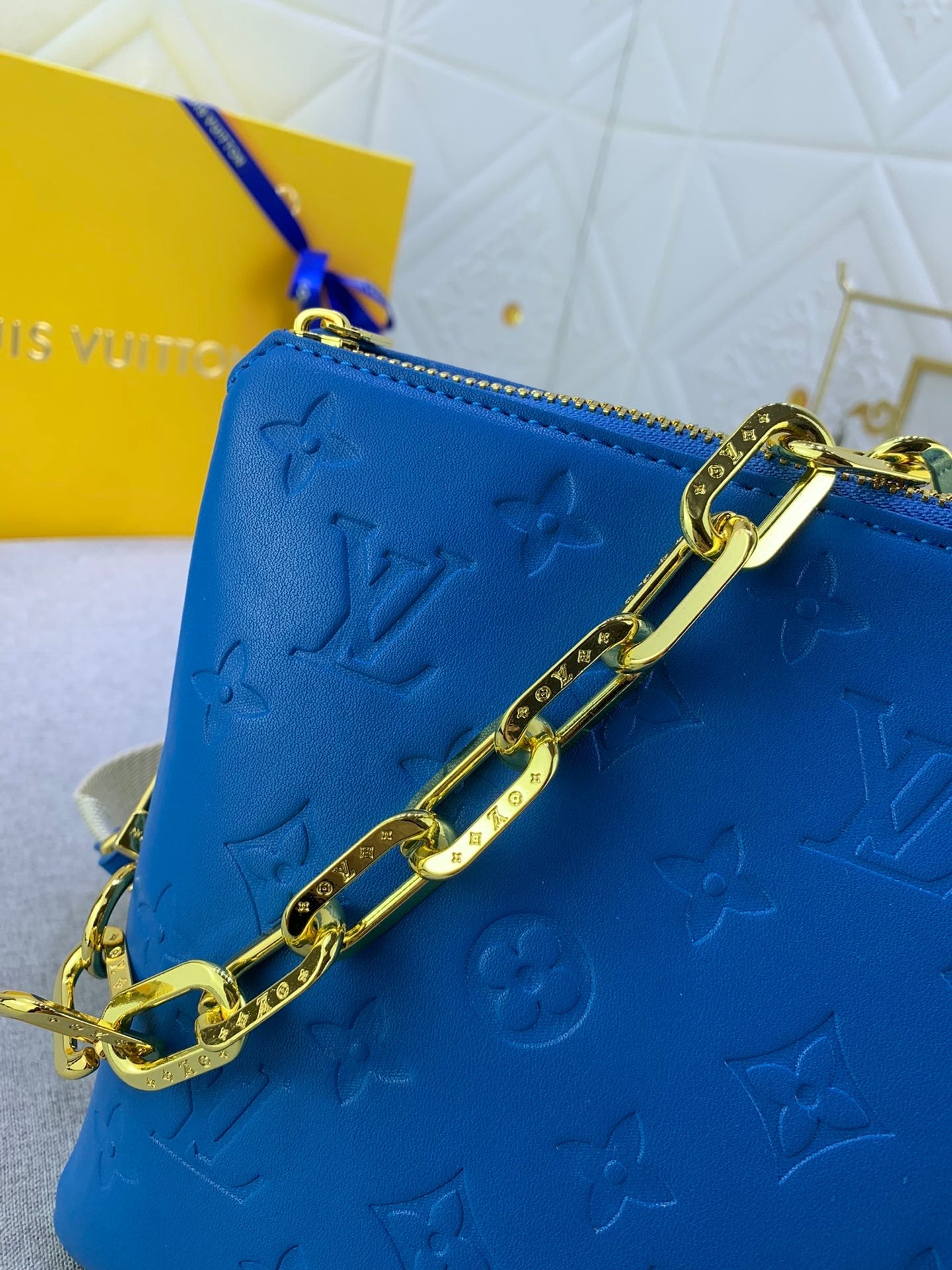 EN - Luxury Bags LUV 878