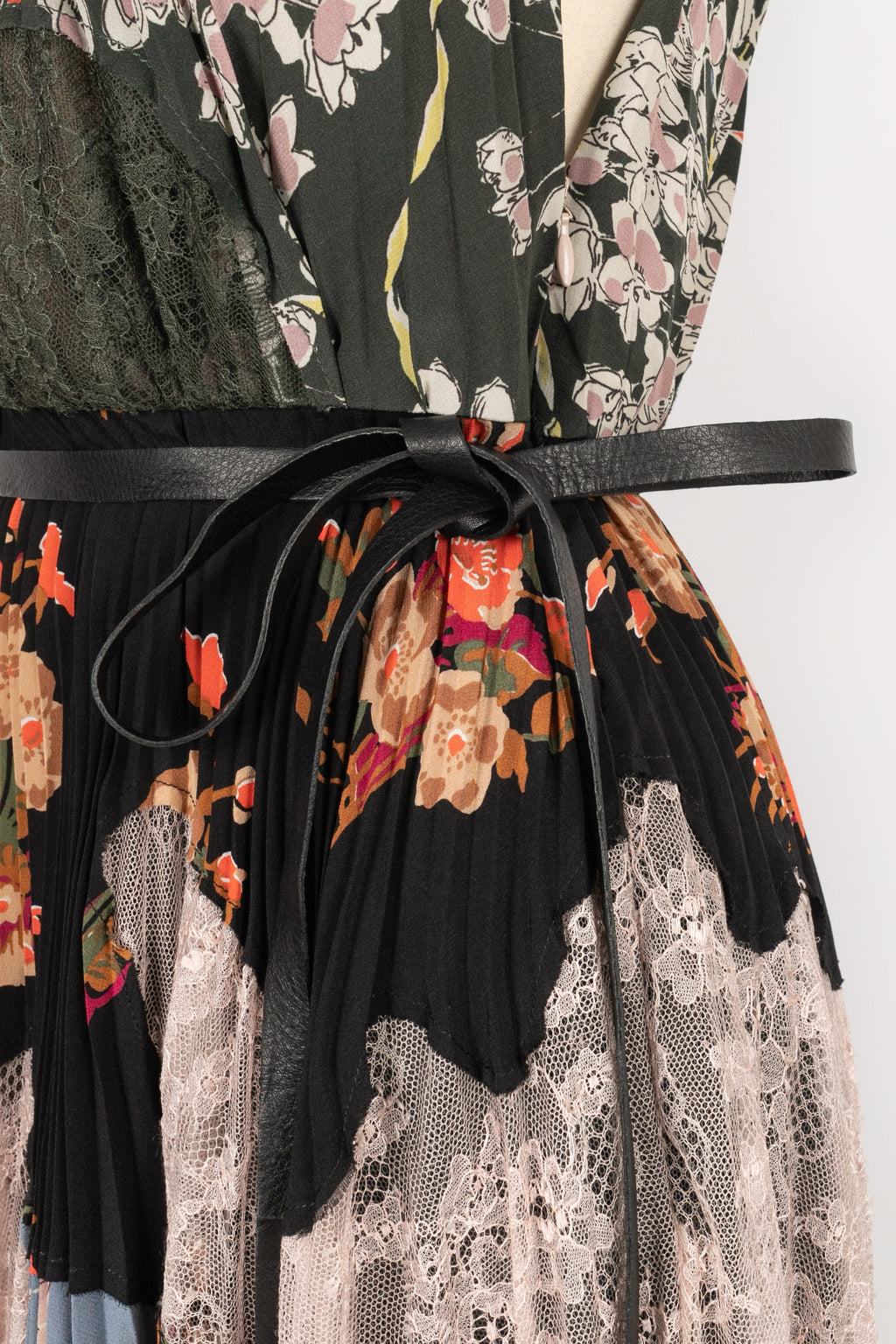 Robe plissÃƒÆ’Ã‚Â©e en soie Valentino