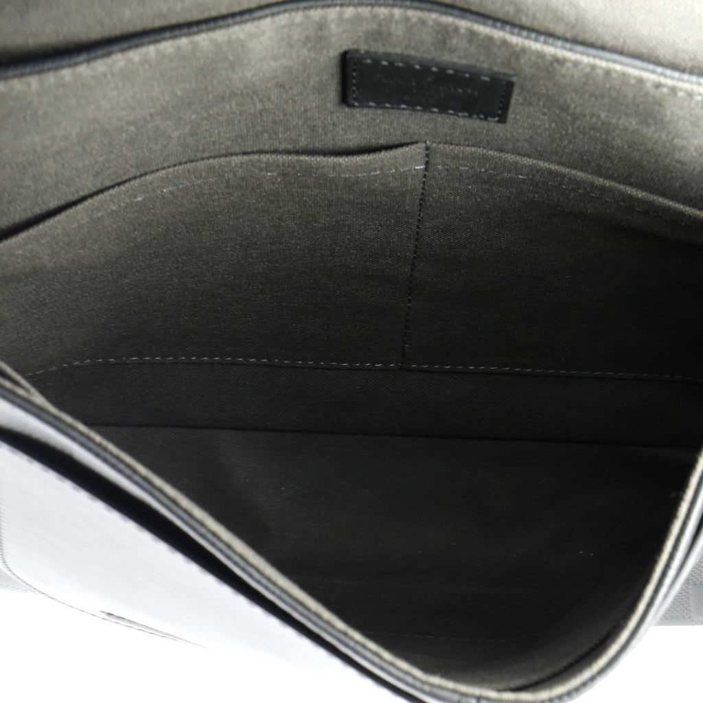 Louis Vuitton District Messenger Bag Damier Infini Leather PM