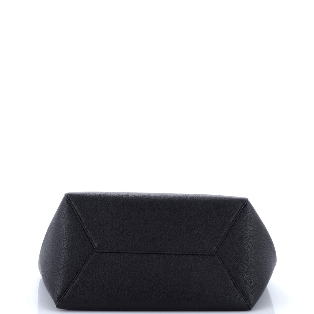 Louis Vuitton Lockme Cabas Leather