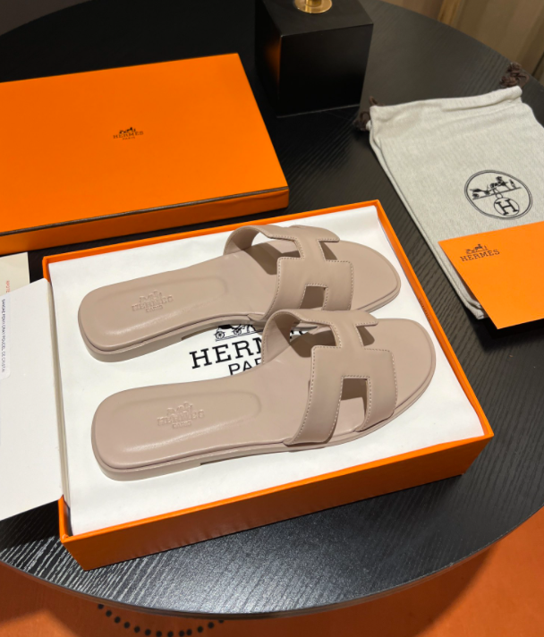 SAMC - HMS Women Shoes - 565