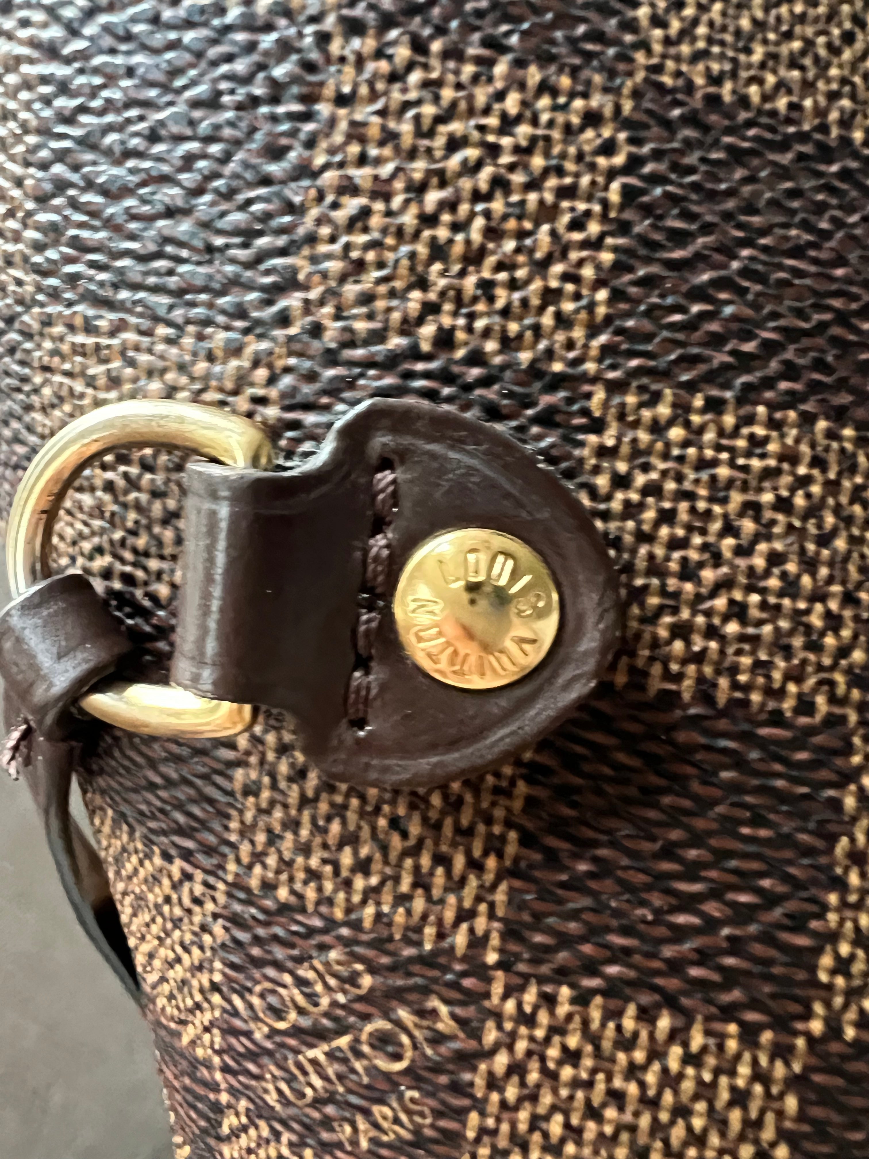 Louis Vuitton Neverfull MM Damier Ebene Cherry Interior (RRP £1,410)