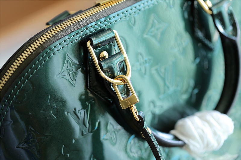 Glami-is - LOV Lady Bags - 1870