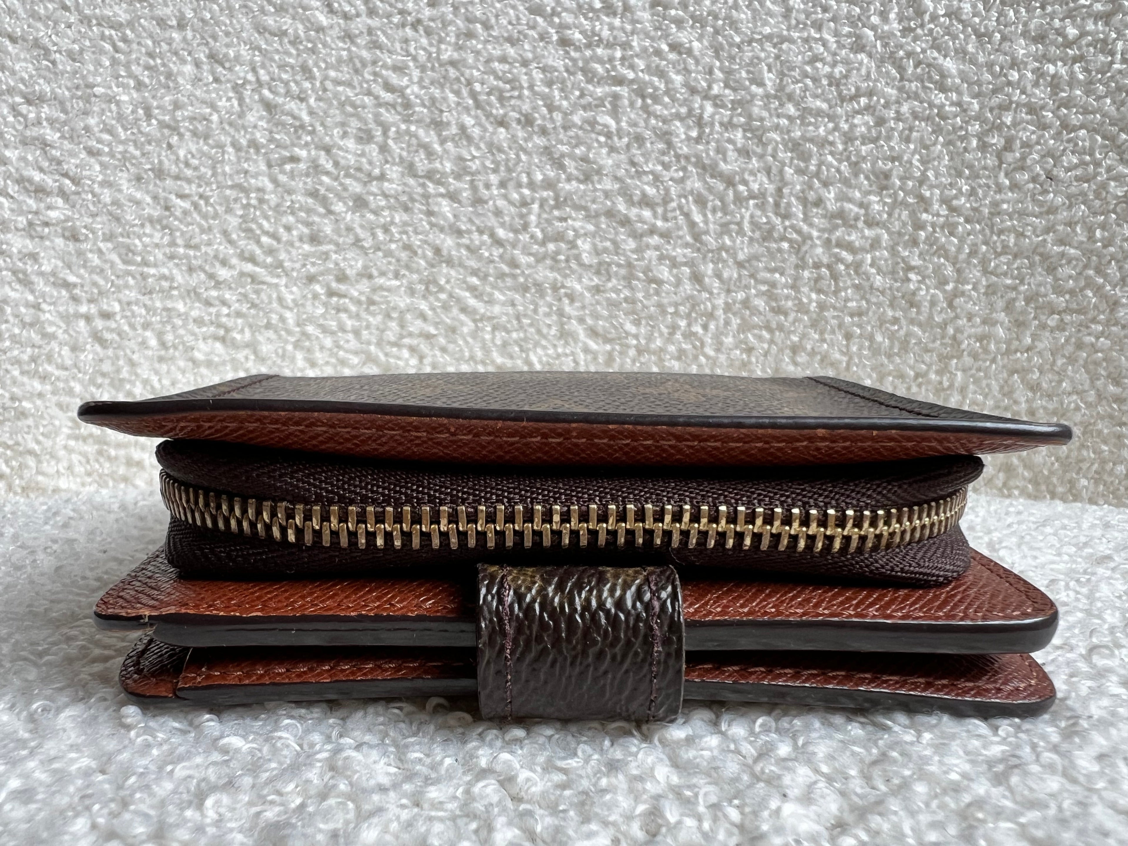Louis Vuitton Monogram Small Bifold Wallet