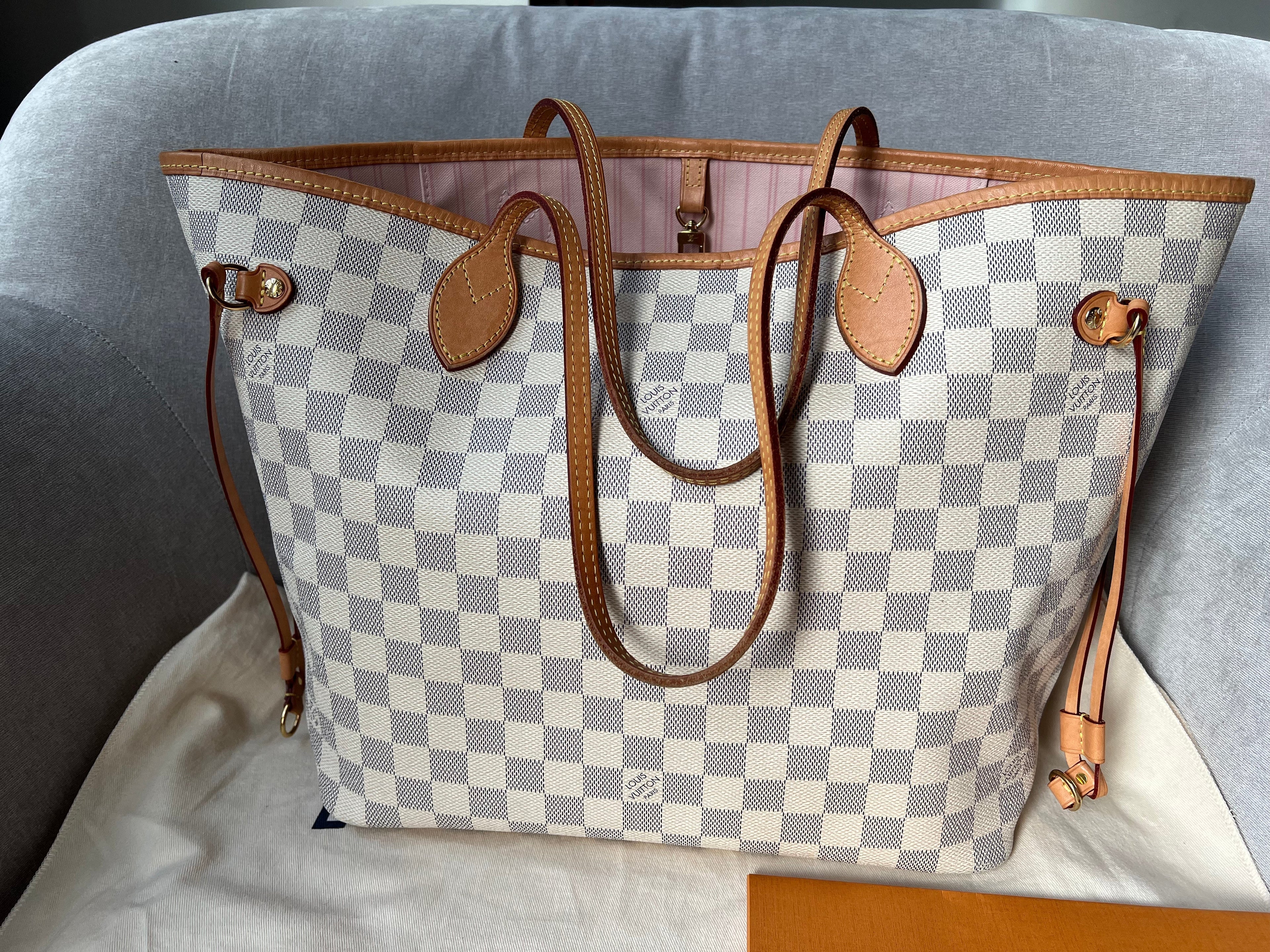 Louis Vuitton Neverfull MM  Damier Azur (RRP £1,410)