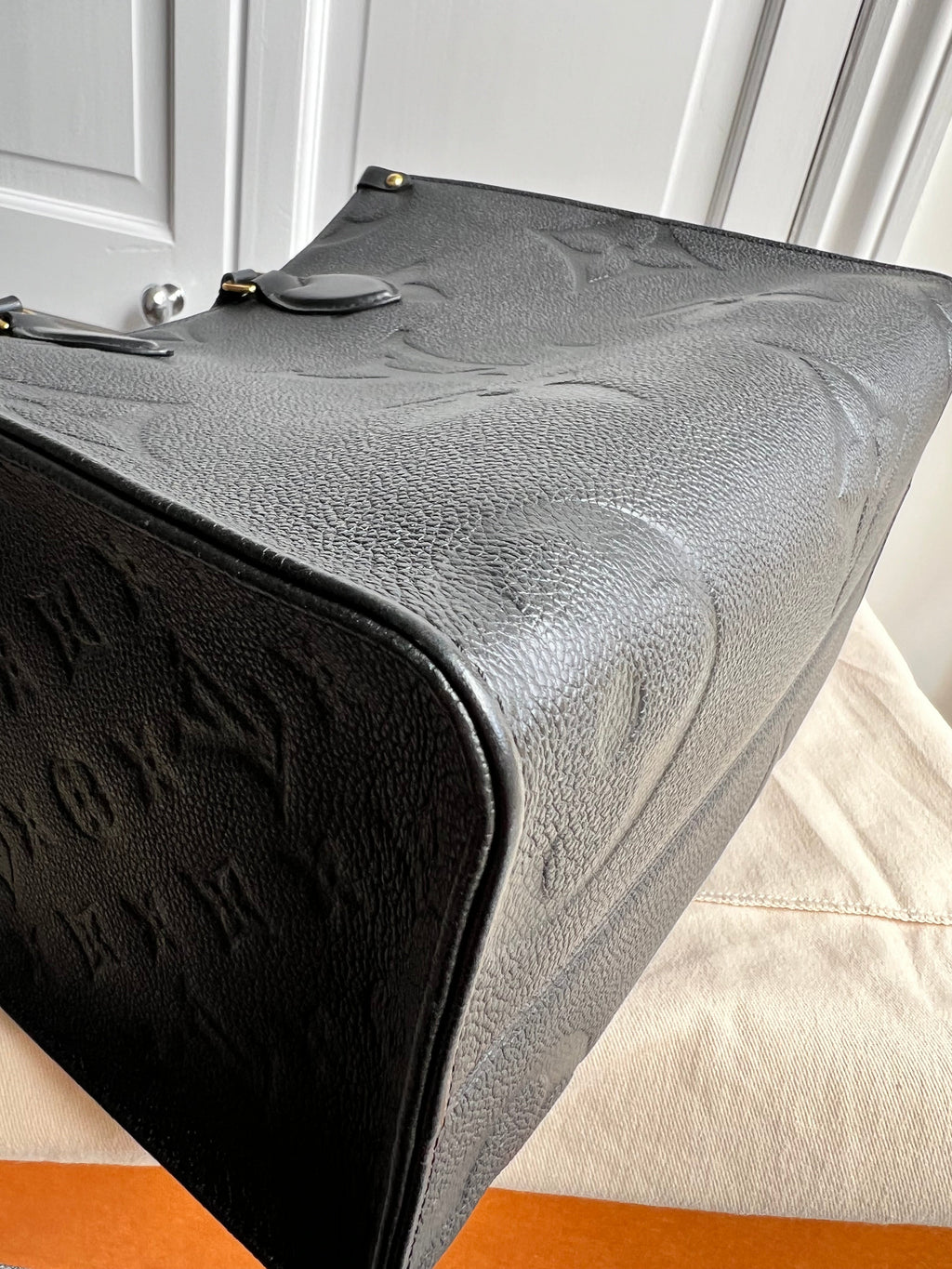 Louis Vuitton On the Go MM Black Empreinte (RRP £2,450)