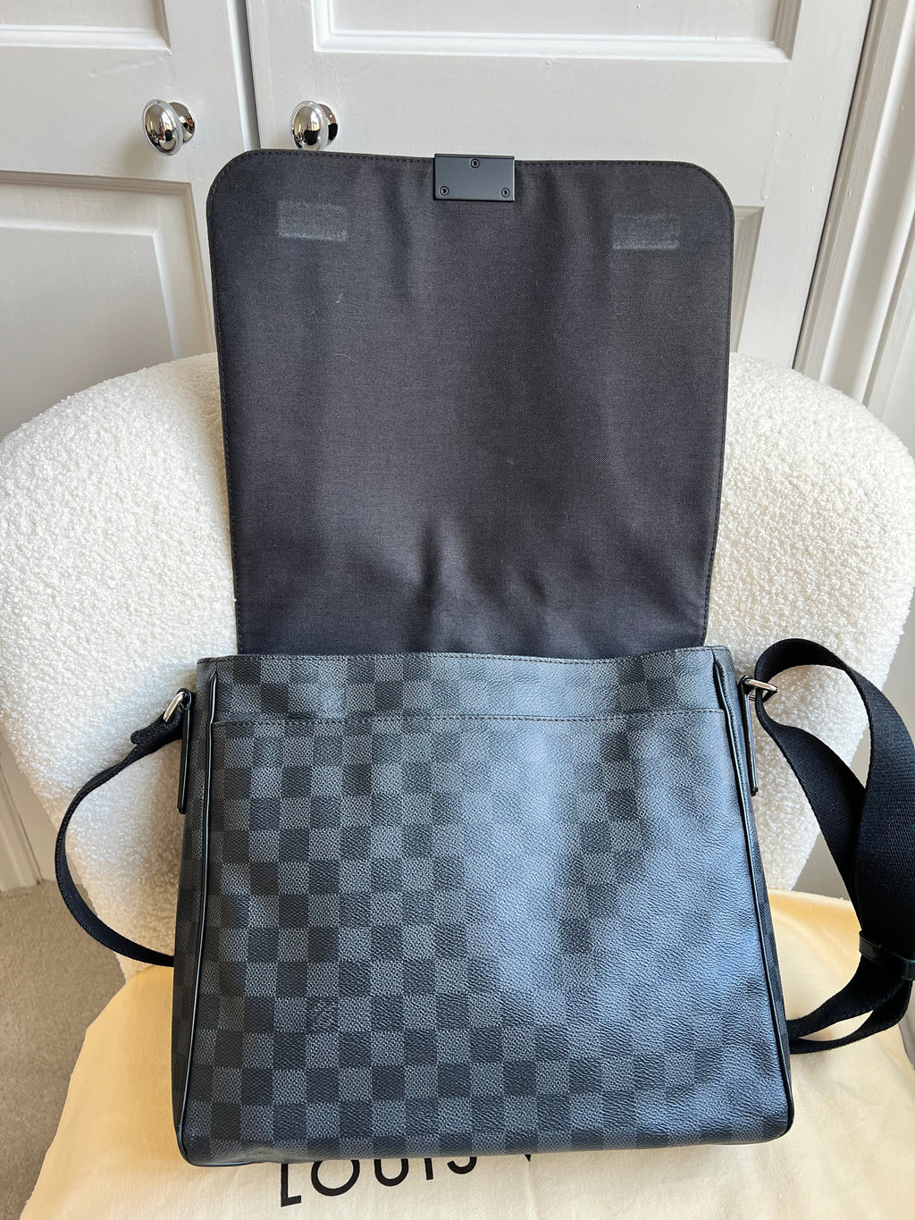 Louis Vuitton PM District Messenger Bag Damier Graphite