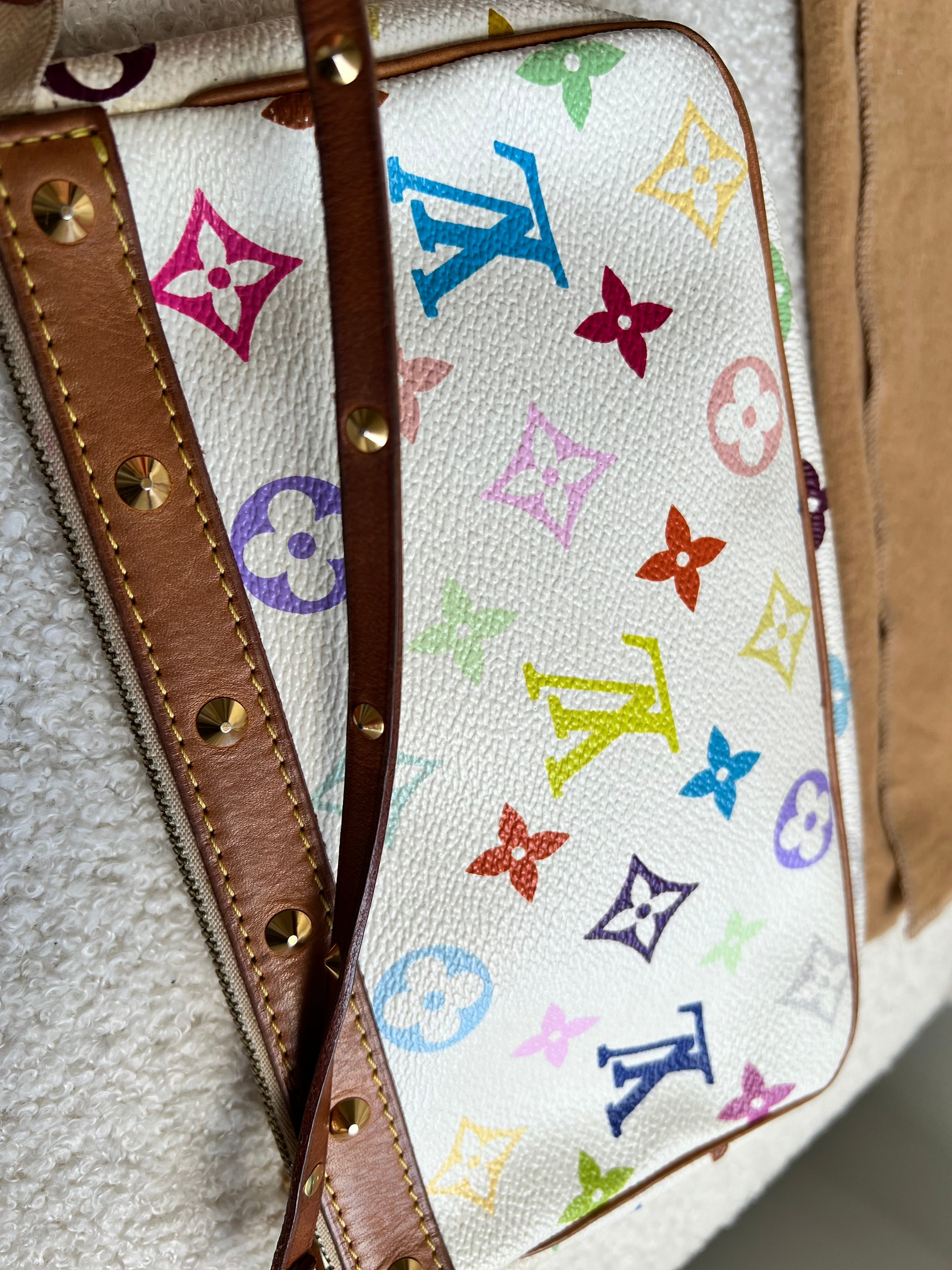 Louis Vuitton Pochette Accessoires White Multicolore