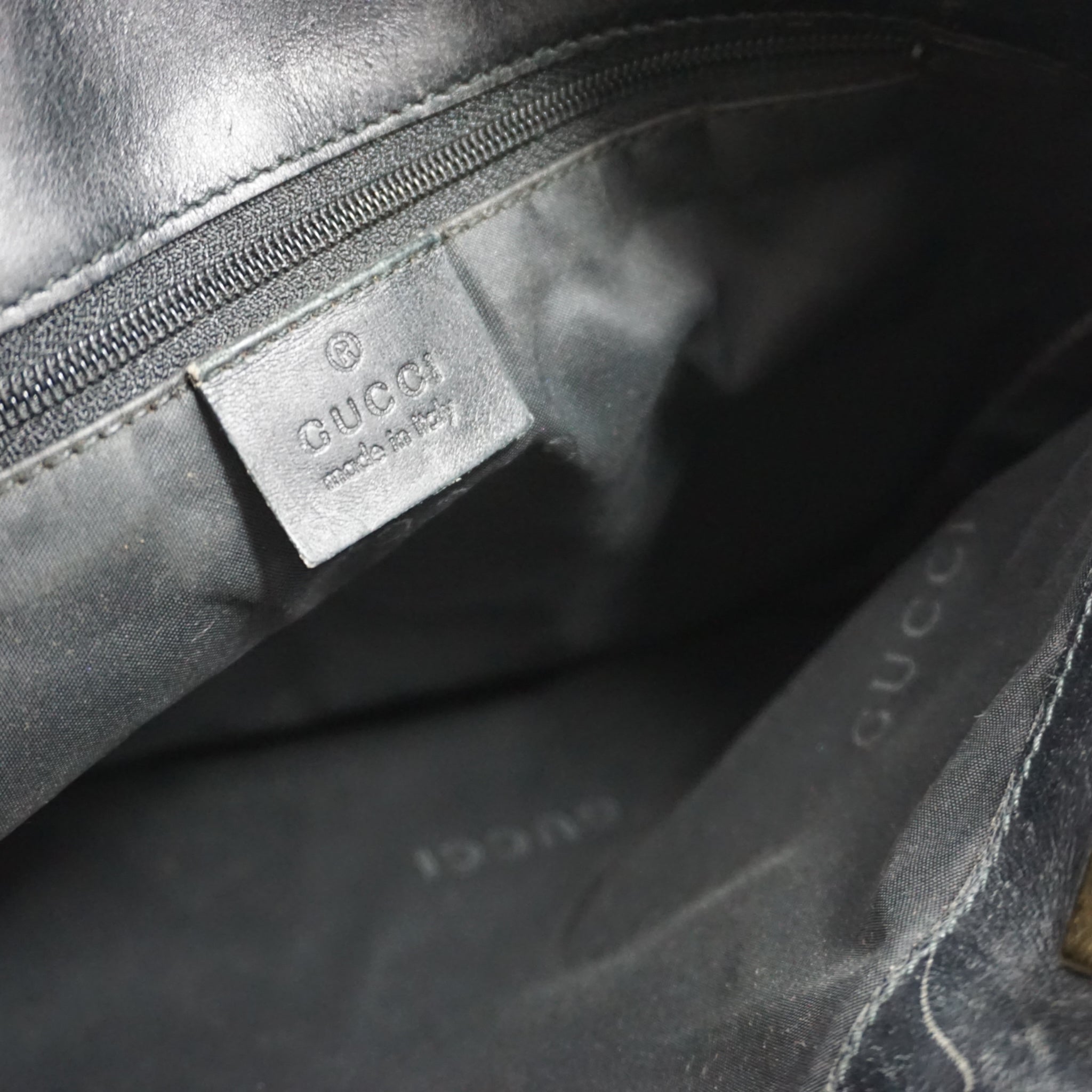 Gucci Mini Bucketbag
