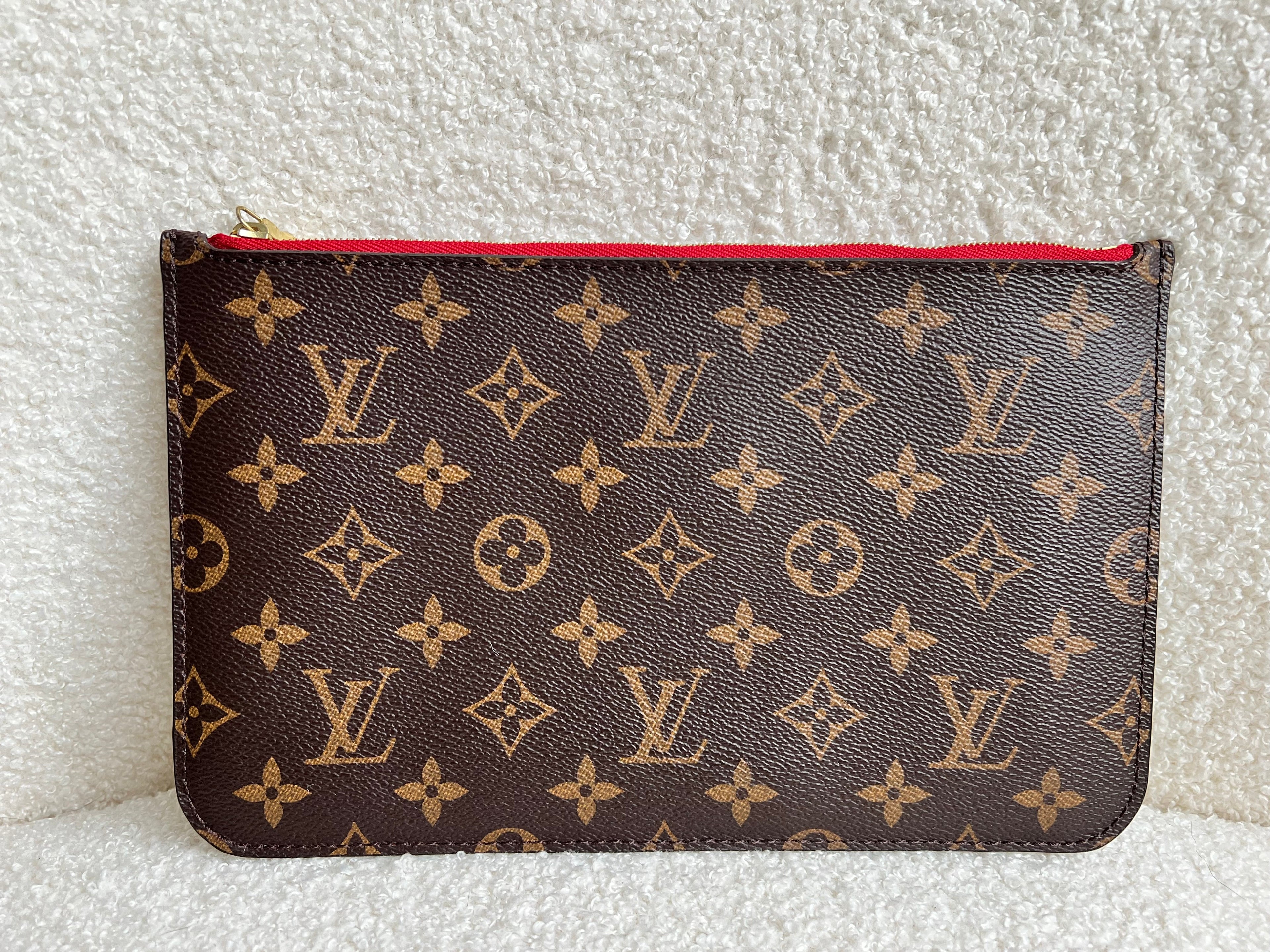 Louis Vuitton Pouch (from Neverfull MM) in Monogram