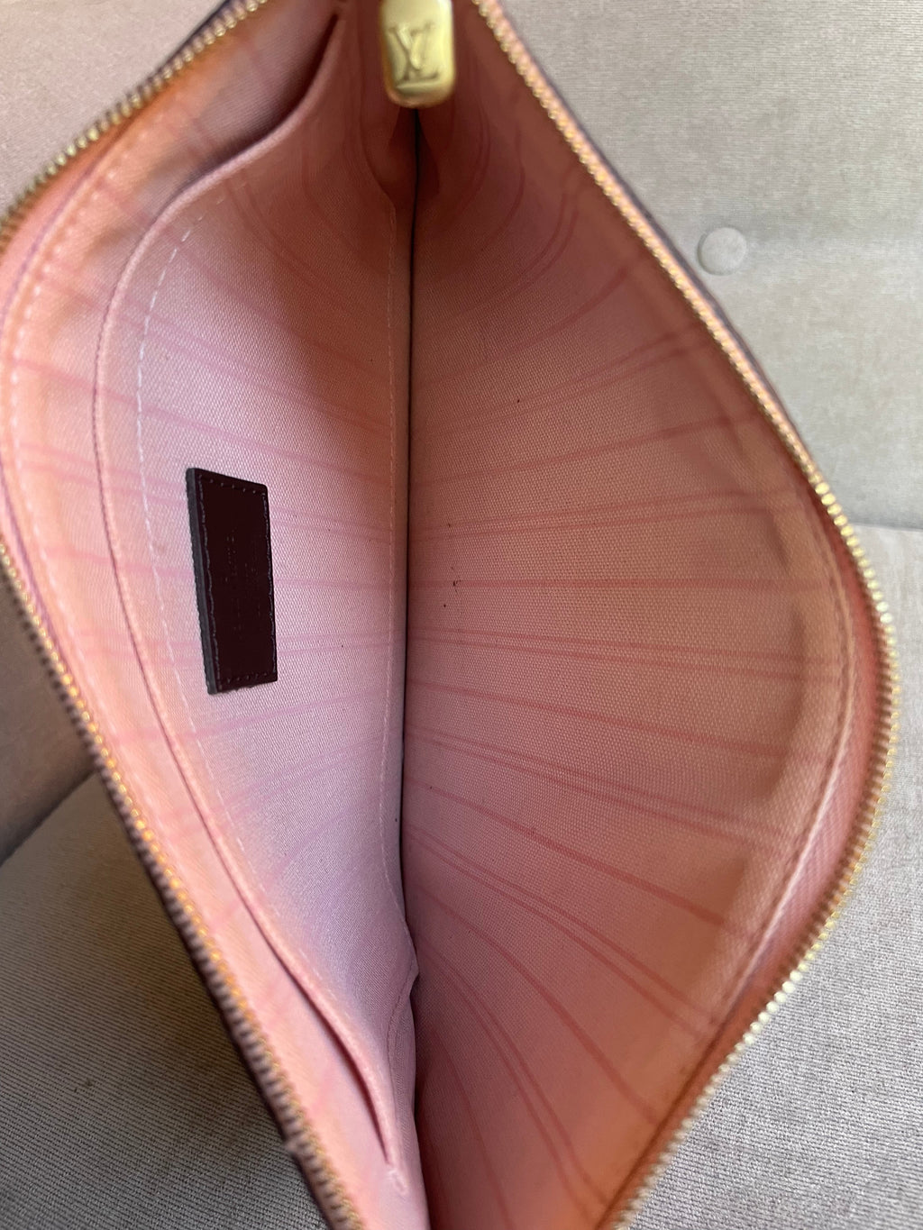 Louis Vuitton Pouch (from Neverfull MM) in Damier Ebene