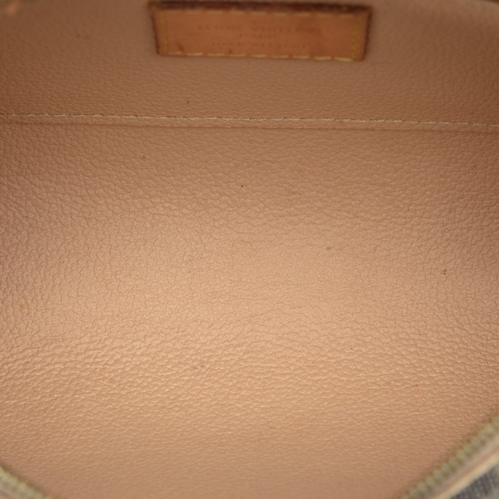 White Louis Vuitton Damier Azur Cosmetic Pouch
