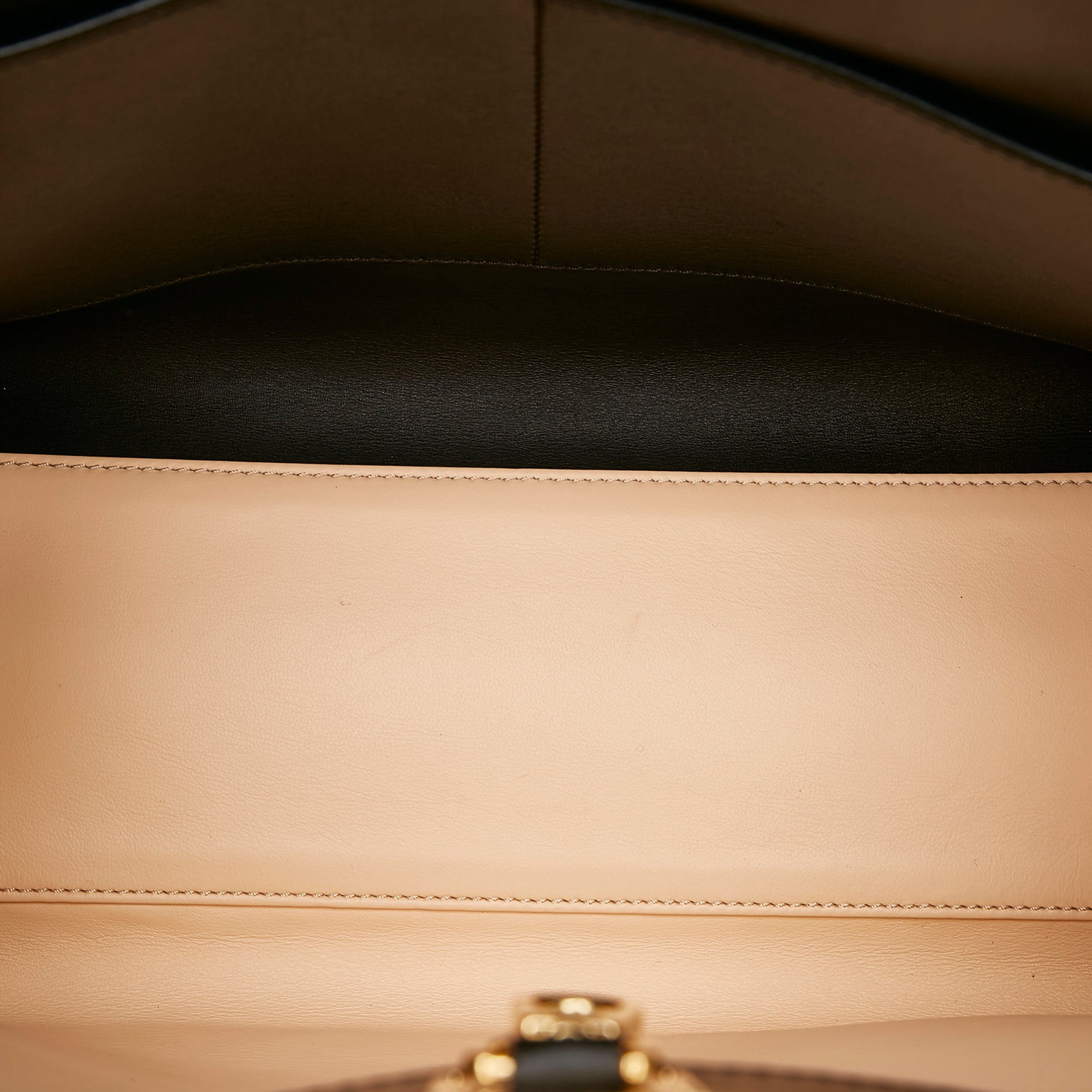 Tan Louis Vuitton City Steamer MM Satchel