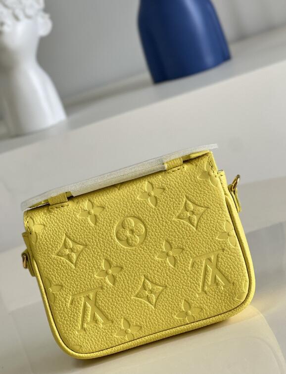 SAMC - LOV Bags - 1821