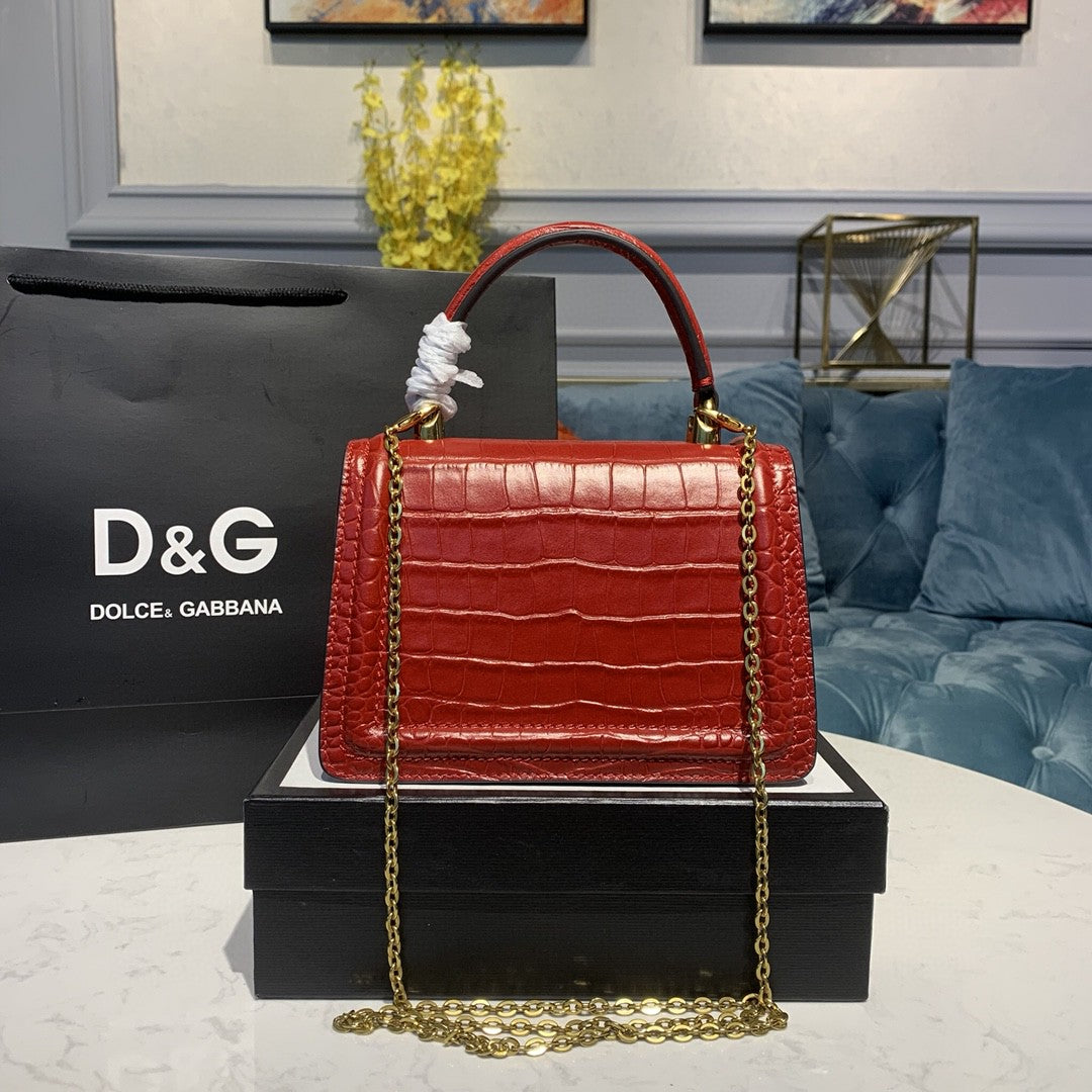GLAMI Small Devotion BagÃ‚Â Red For Women 7.5in/19cm GLAMIÃ‚Â 