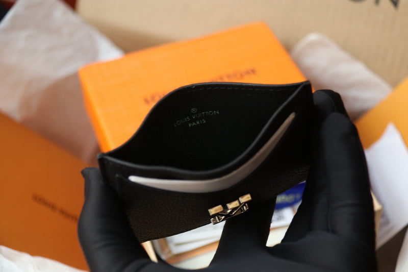 LOV2 Bags - Luxurious Bags  1512