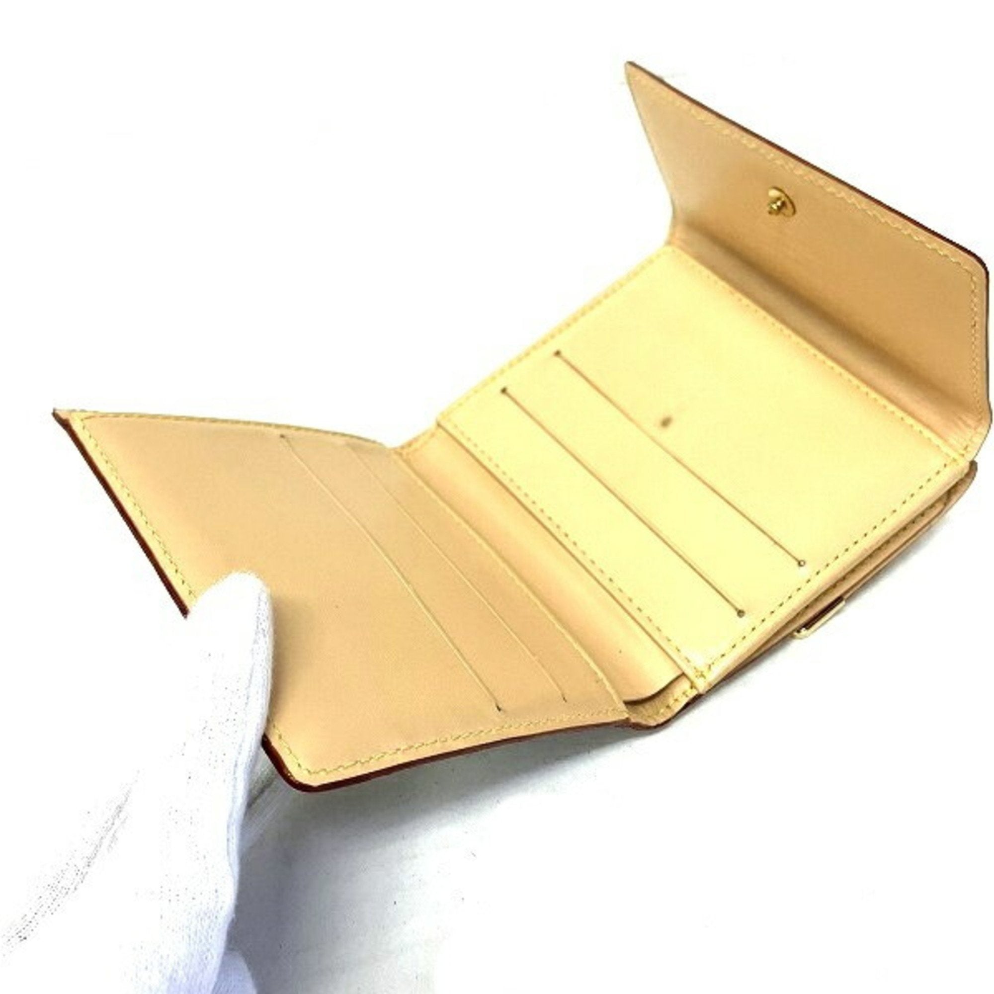 Louis Vuitton Porte-Monnaie  Canvas Wallet  ()