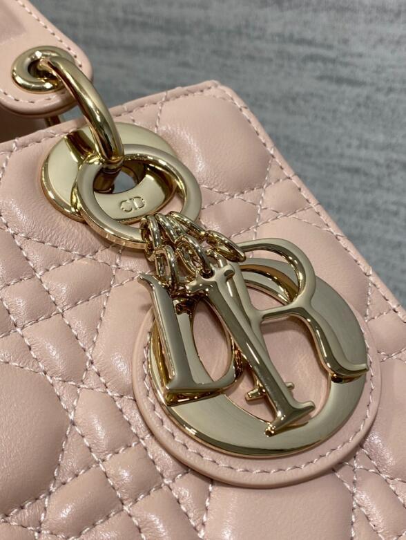 SAMCC - DOR Bags - 085