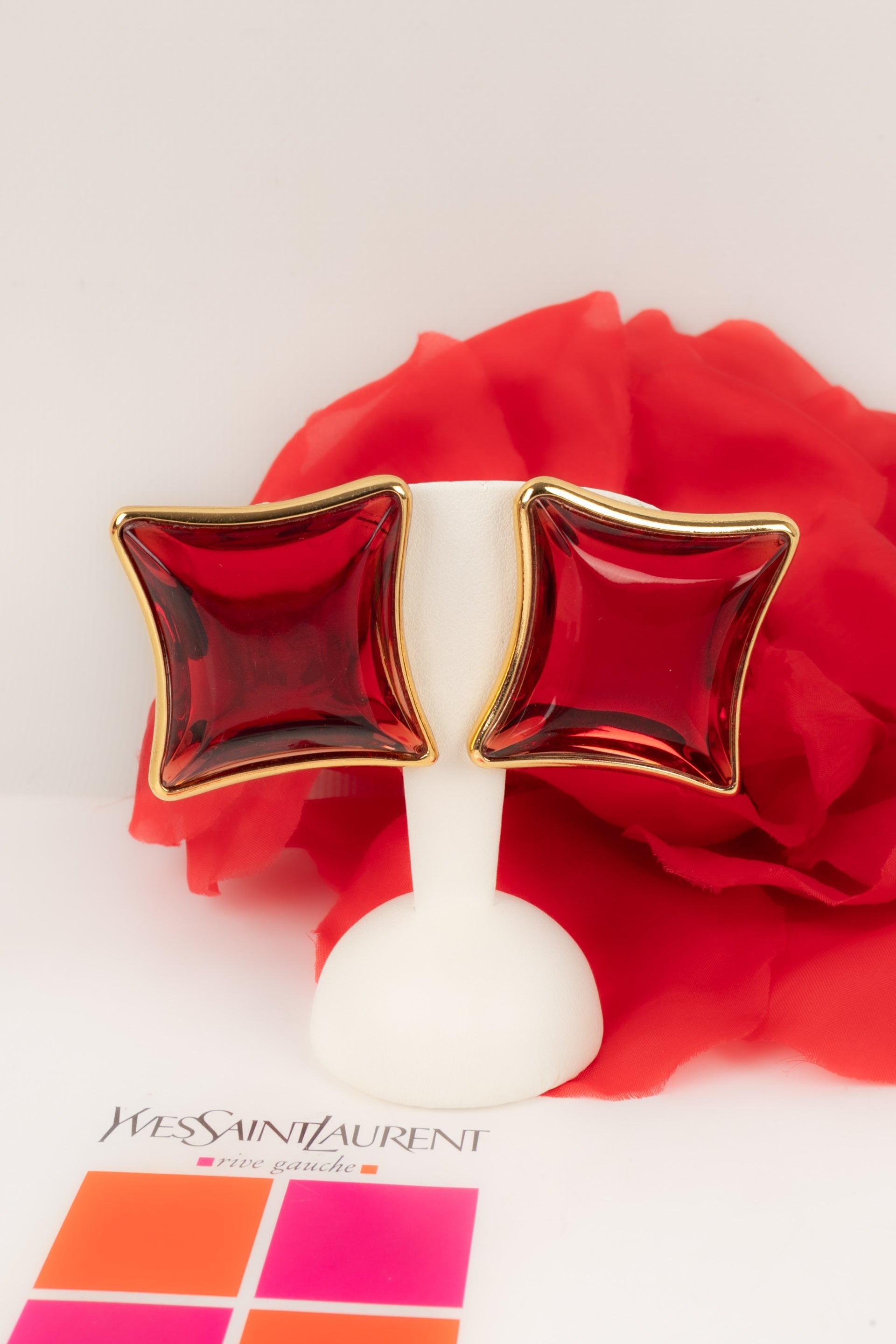 Boucles d'oreilles Yves Saint Laurent
