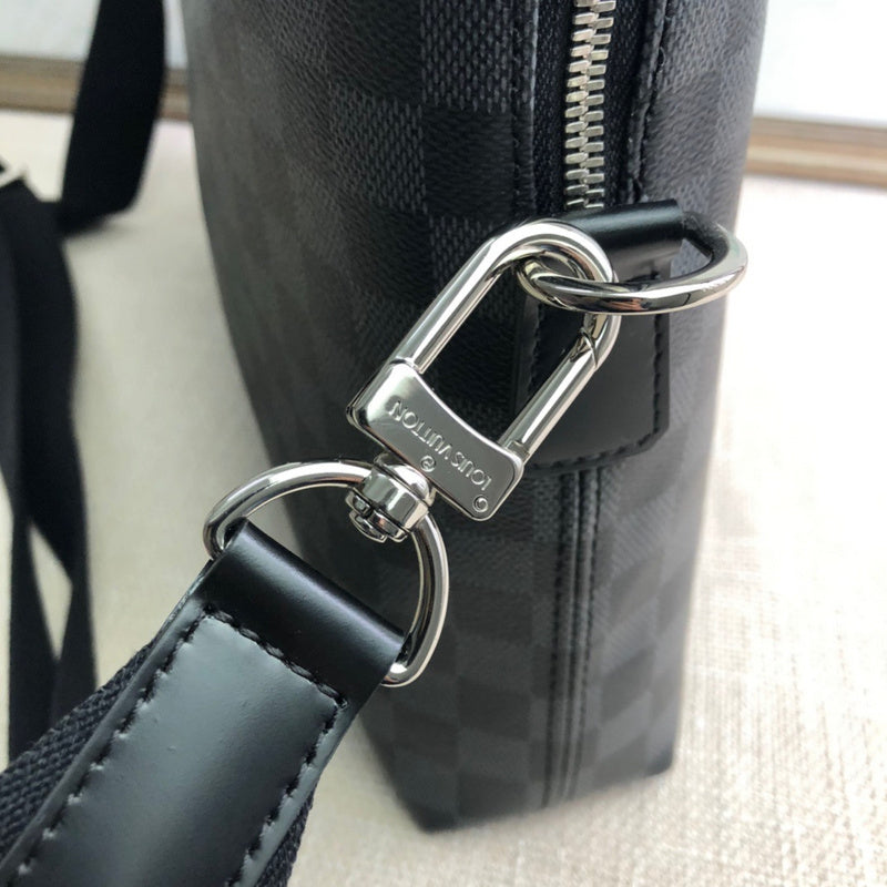 LOV2 Bags - Luxurious Bags  1672