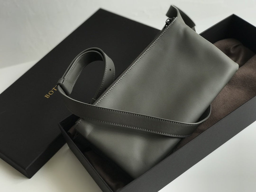 GLAMI Crossbody Bag Gray, For Women, Bags 10.2in/26cm