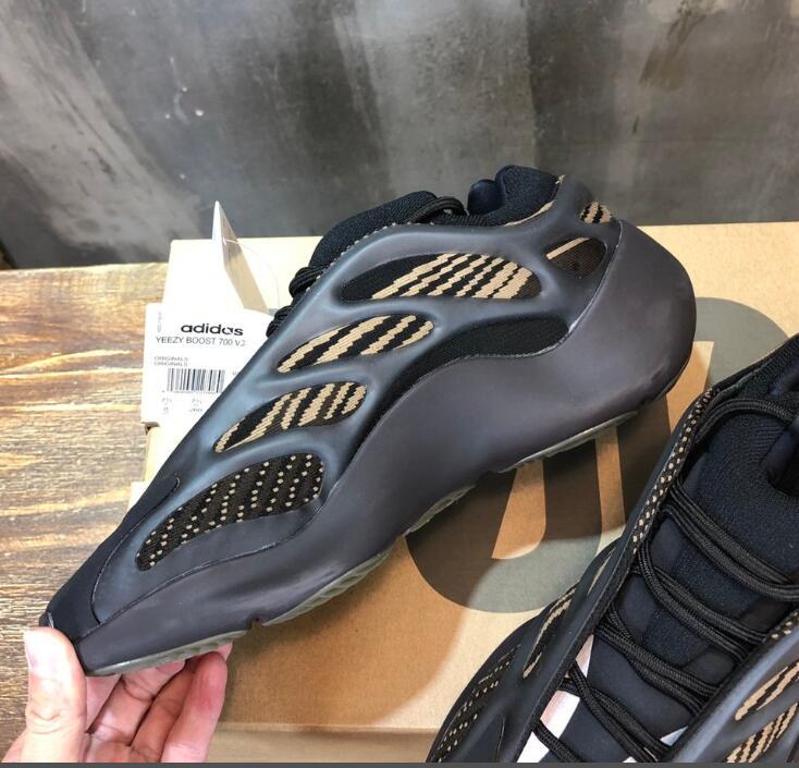SAMC - YZO Sneakers - 286