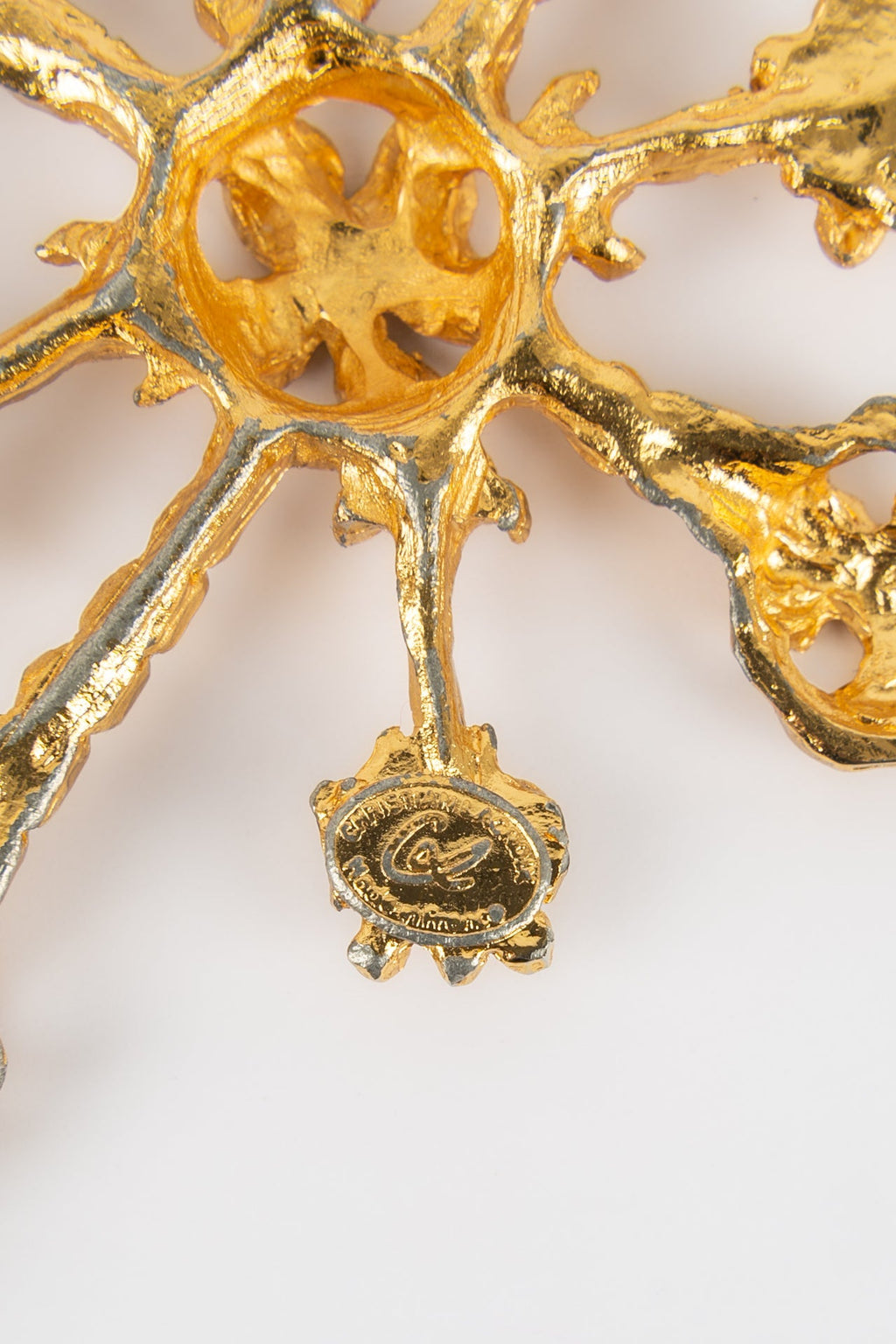 Collier pendentif Christian Lacroix