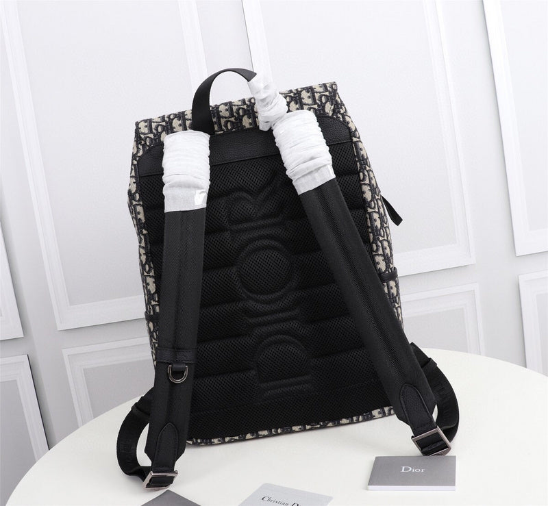 ELE - Dir Bags - 1540
