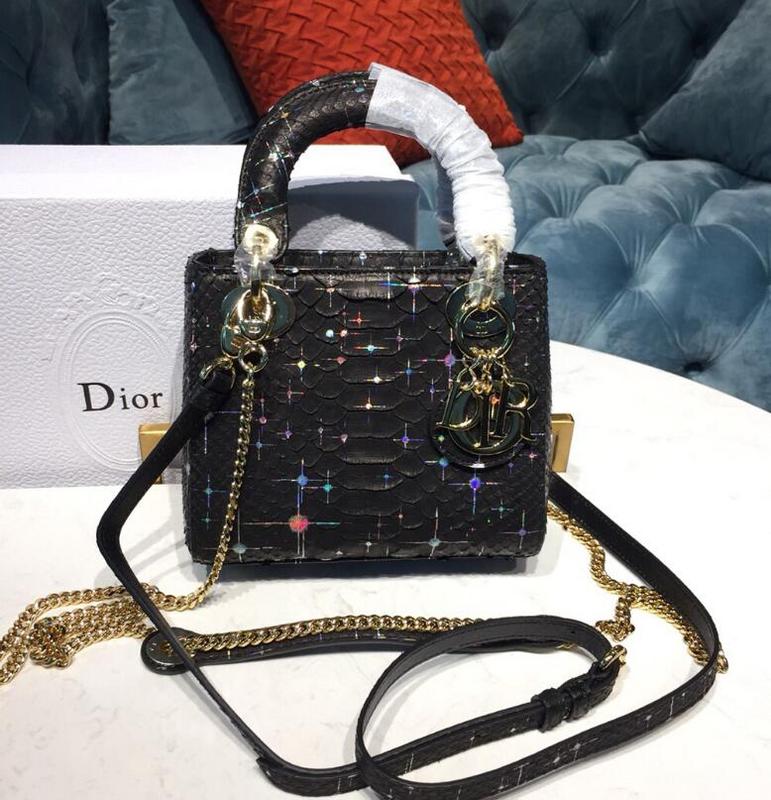 SAMCC - DOR Bags - 562