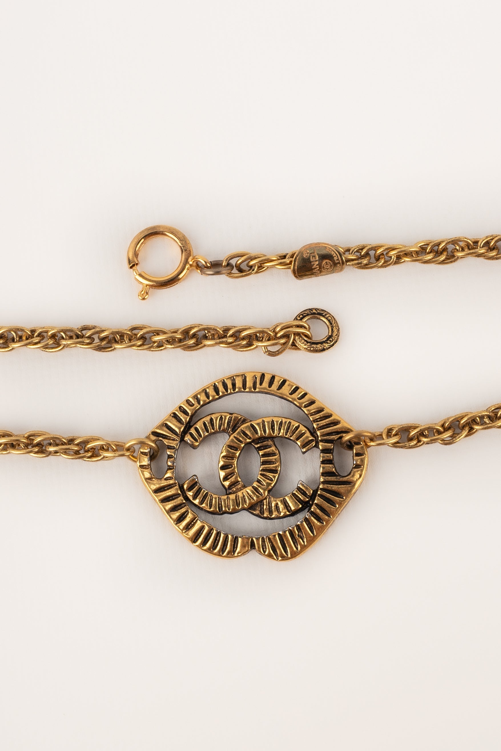 Collier cc Chanel